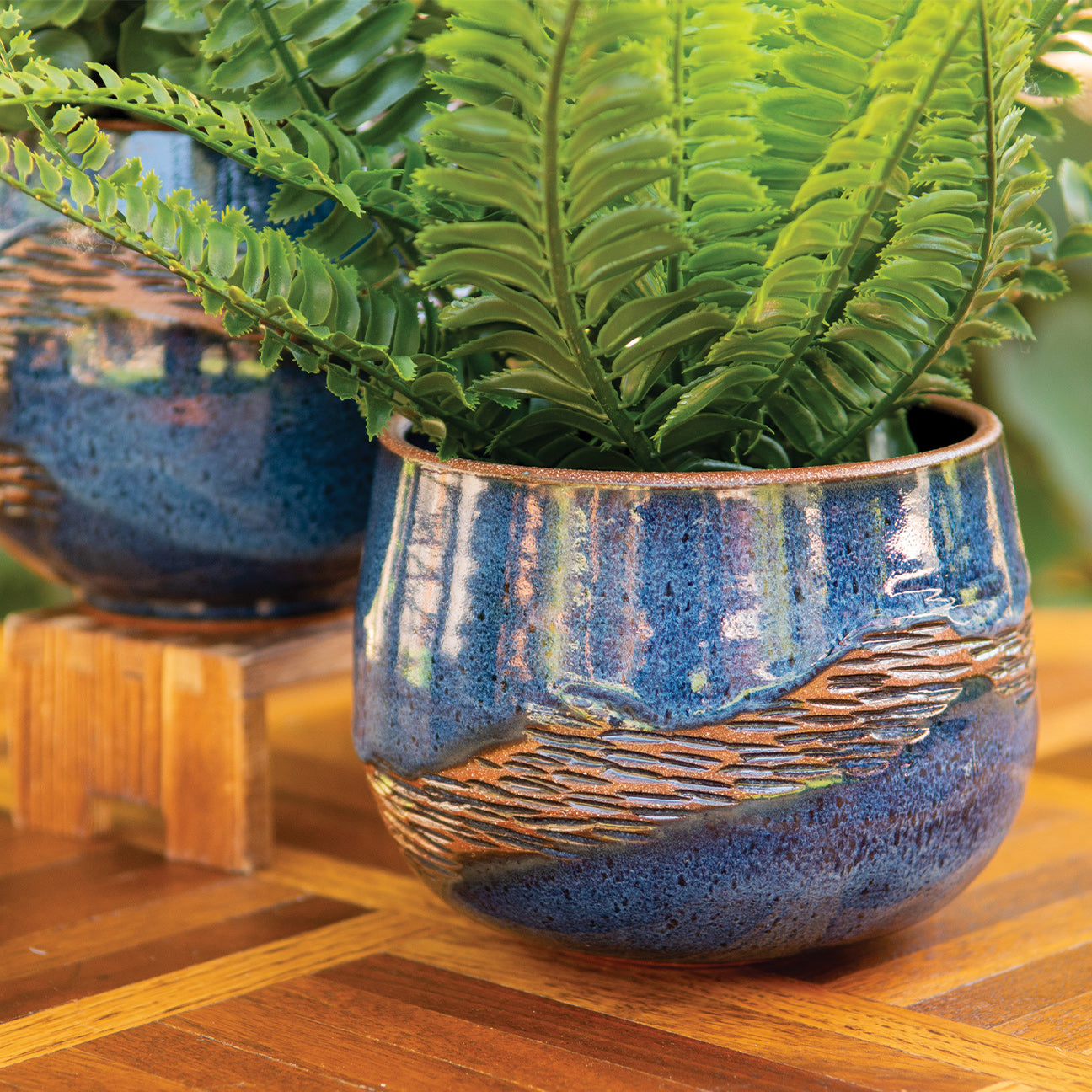 5” Carved Wave Globe Vase