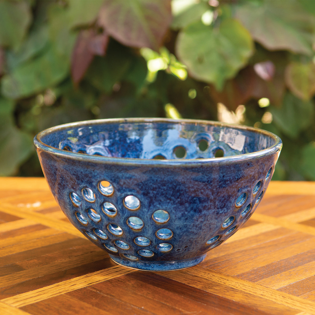 8” Denim Bushel Drain Collander