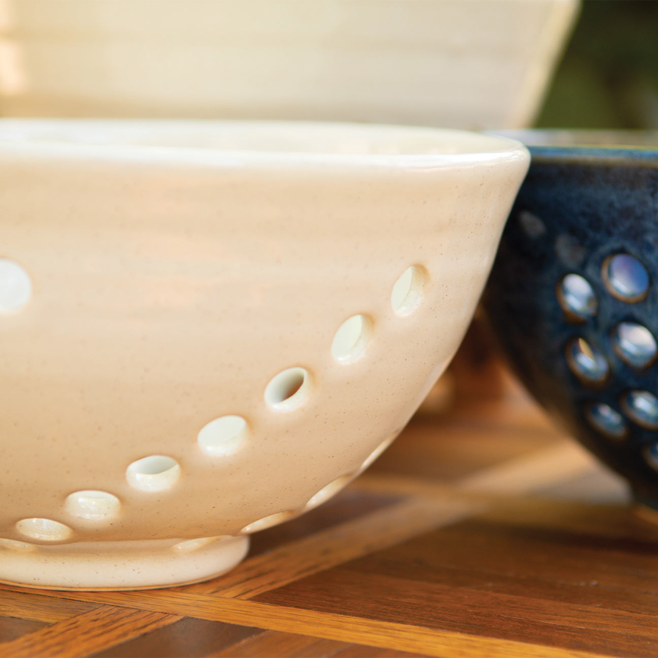 8” Spiral Cream Colored Strainer
