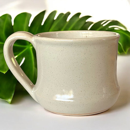 Cream Wide Hip Mug