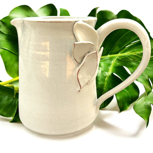 Cream Leaf Picture