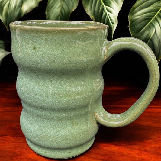 Olan's Green Small Bubble Mug