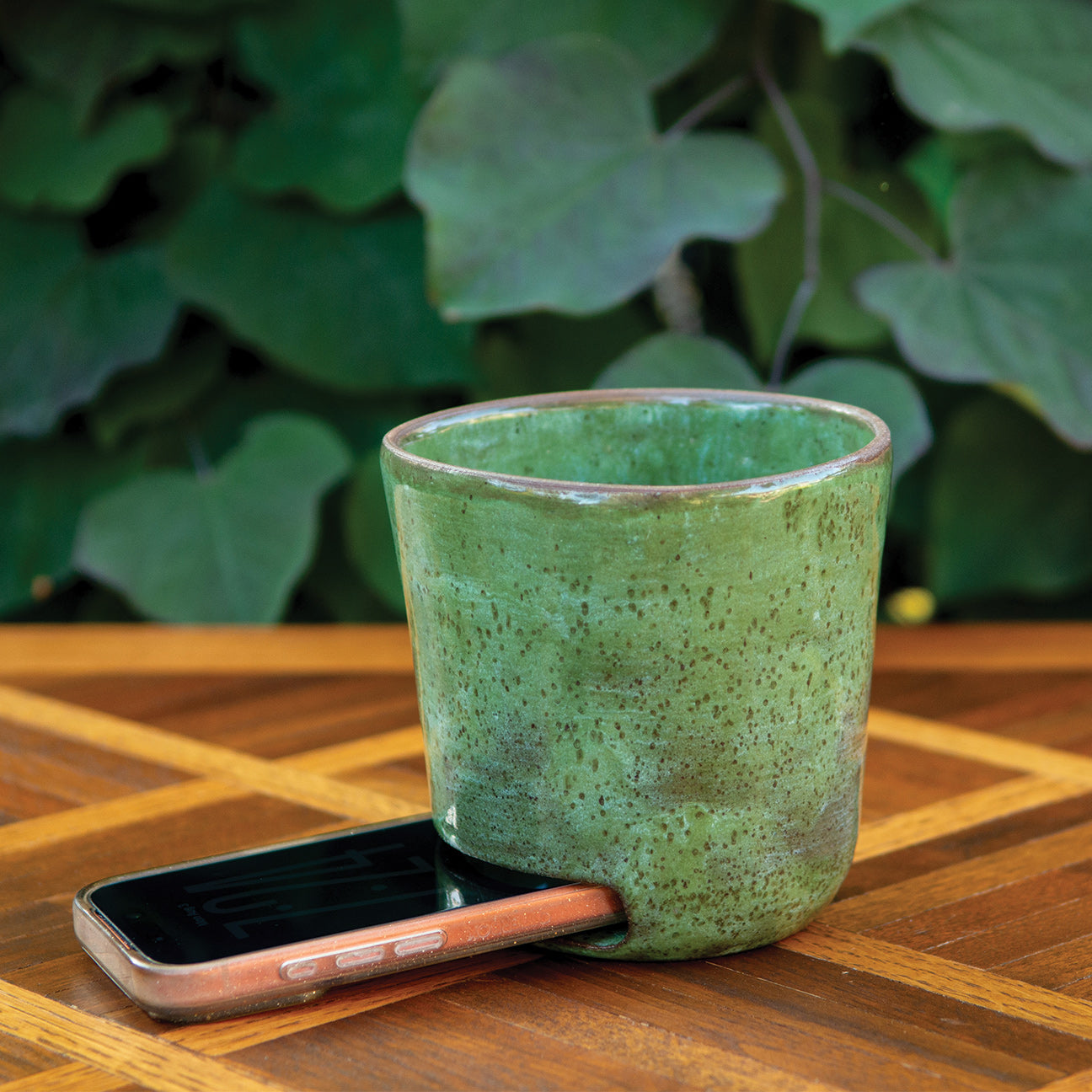 Olan's Green Phone Speaker Amplifier